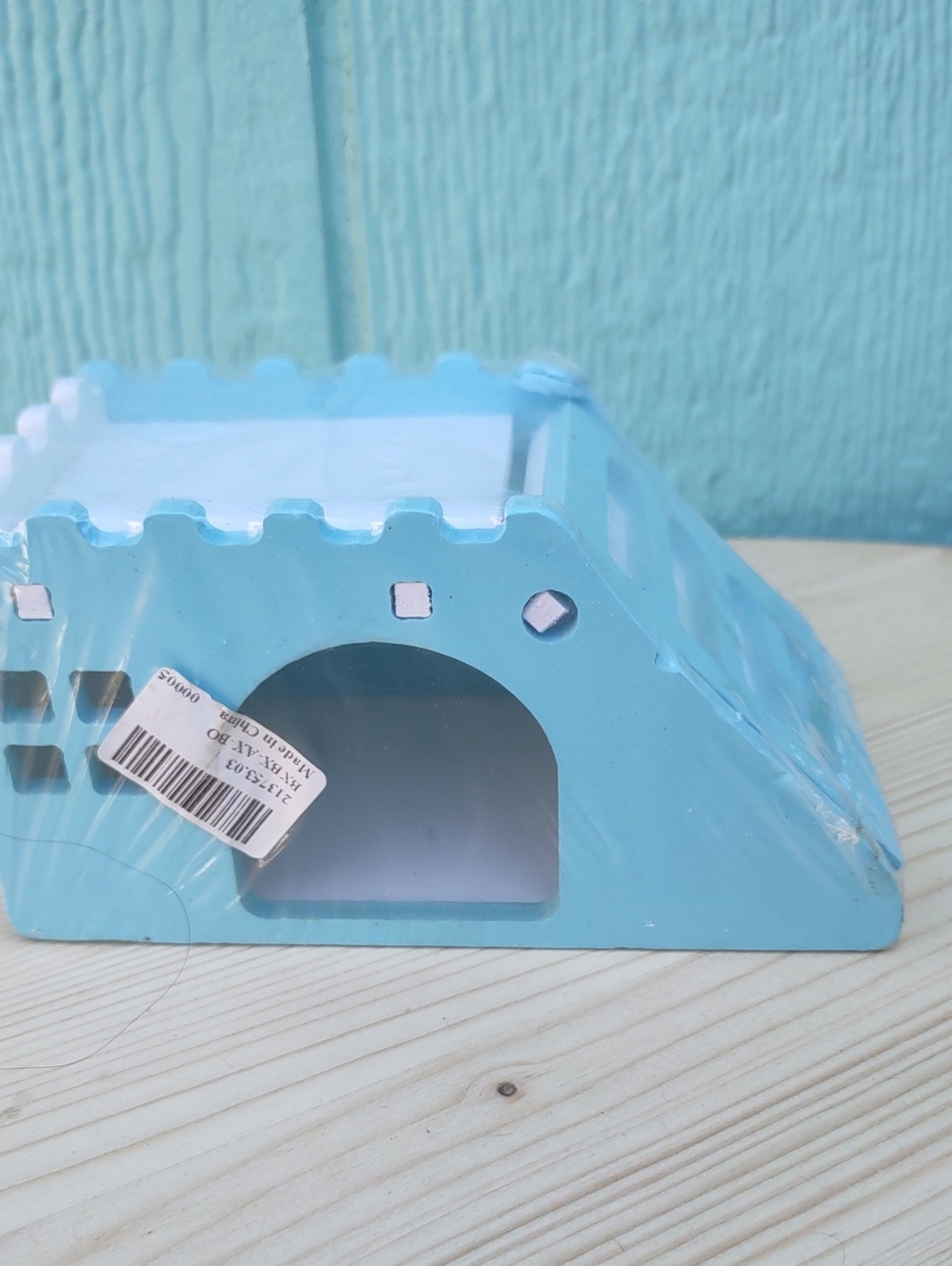 Small Pets Blue Hideaway Shelter